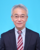 センター長 三苫 博